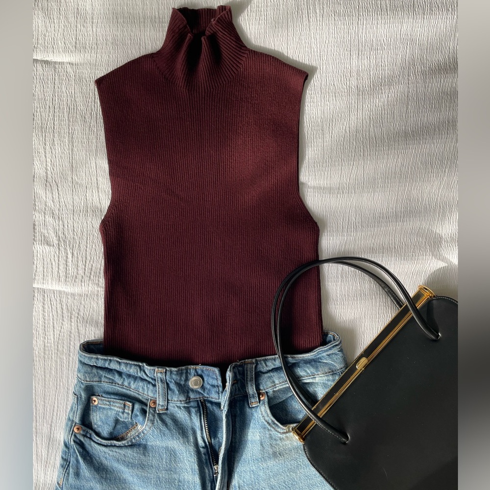 ZARA Burgundy Mock Turtlneck, Sleeveless
